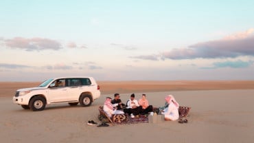رحلة سفاري صحراوية وكشتة